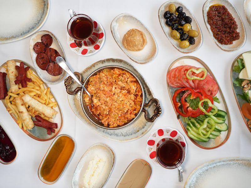 Saray Cuisine food